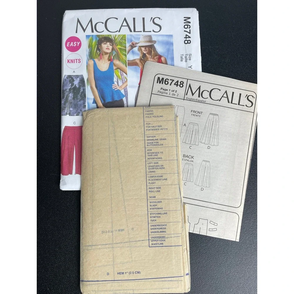 00349 - McCall's M6748 Sewing Pattern Easy Knits Misses' Top Skirt‎ Pants Size Y